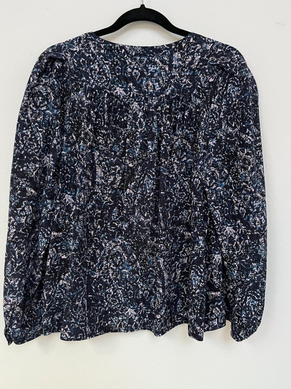 Rebecca Taylor Silk Long Sleeve Blouse in Navy, Size 8 - Picture 3 of 11